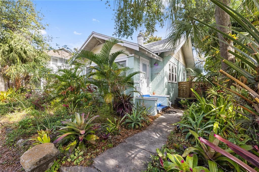 1005 5TH STREET N ST PETERSBURG, FL 33701