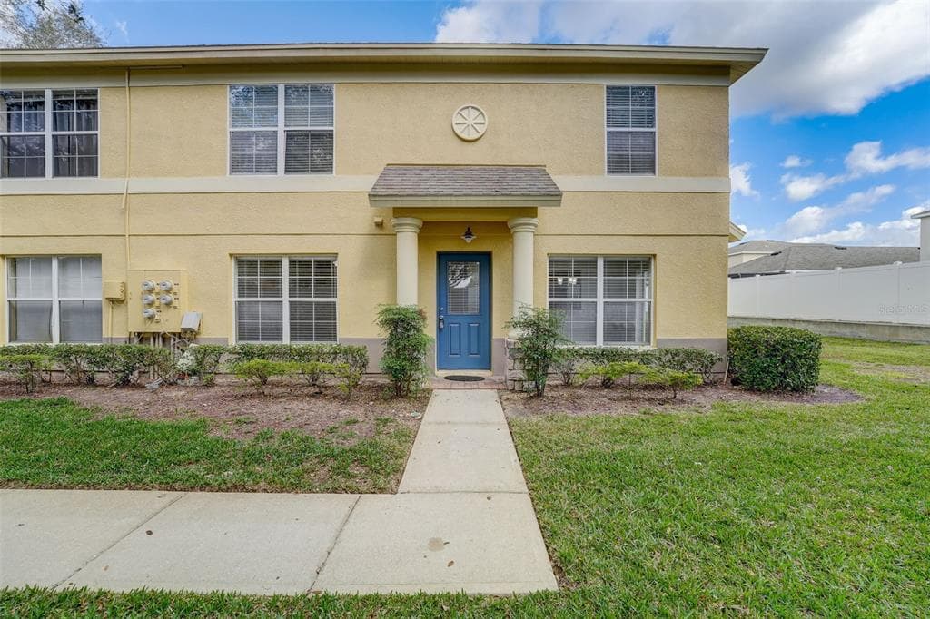 201 PENMARK STONE PLACE VALRICO, FL 33594