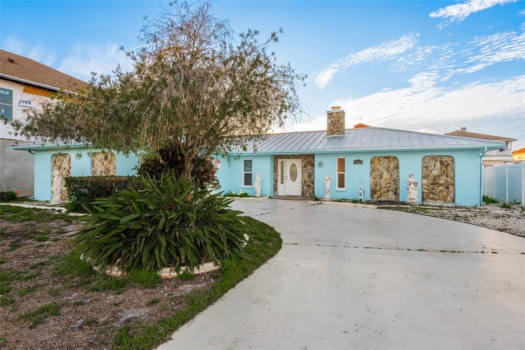 13621 CLAUDIA DRIVE HUDSON, FL 34667