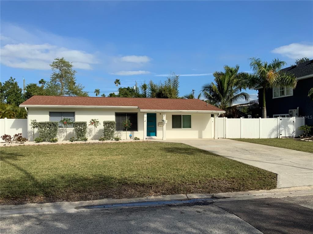 3719 ALABAMA AVENUE NE ST PETERSBURG, FL 33703