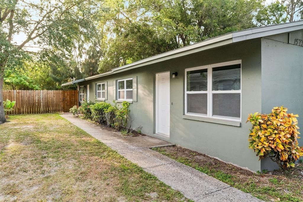 15736 MORGAN STREET CLEARWATER, FL 33760