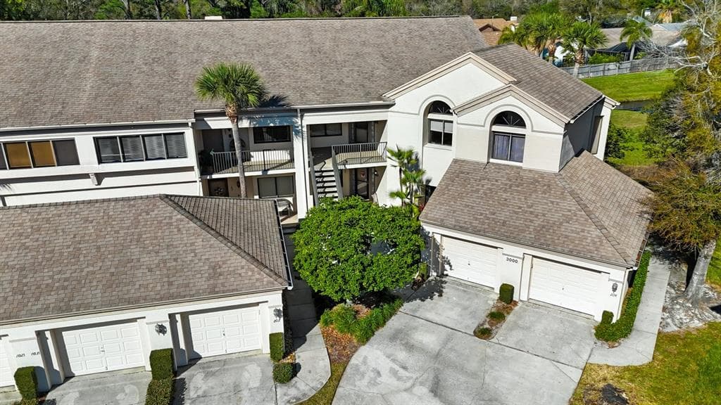 3000 RED OAK COURT UNIT 104 PALM HARBOR, FL 34684