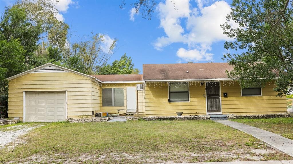 4601 QUEENSBORO AVENUE S ST PETERSBURG, FL 33711