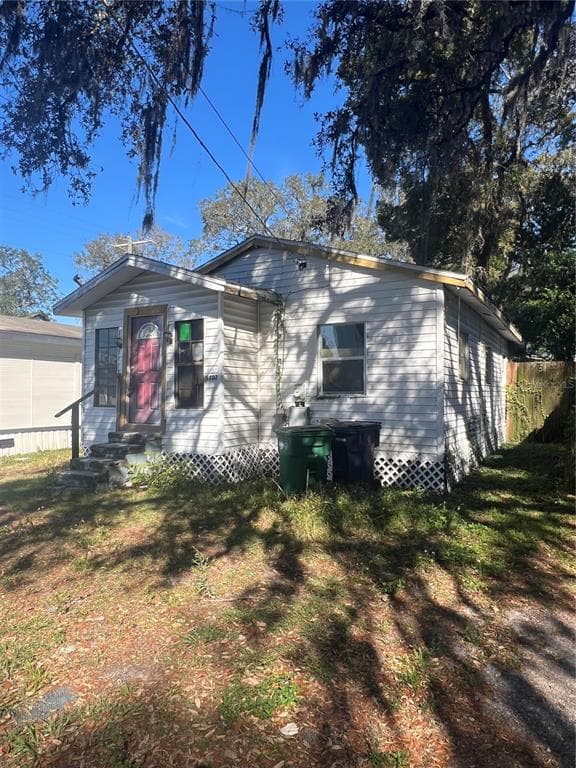 1202 E OSBORNE AVENUE TAMPA, FL 33603