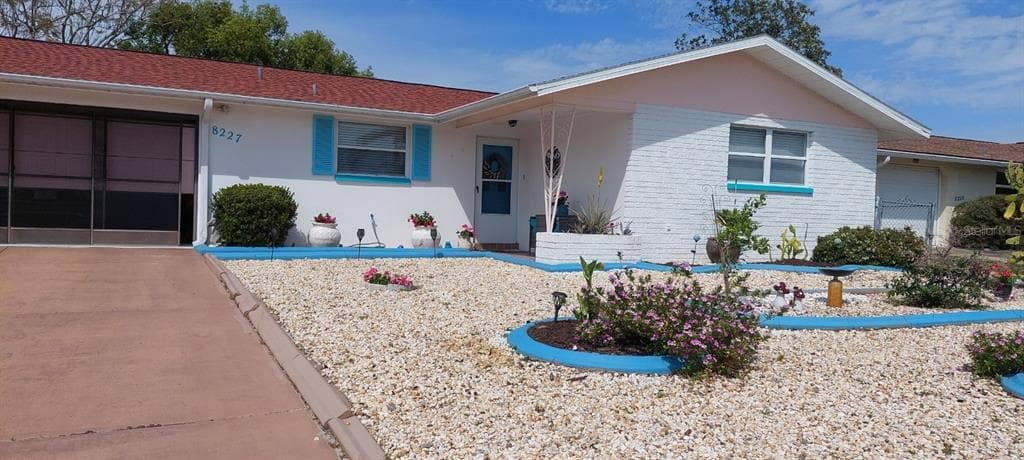 8227 WINTHROP DRIVE PORT RICHEY, FL 34668