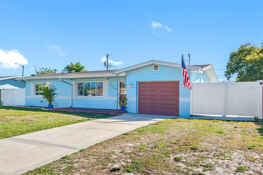 4324 37TH AVENUE N ST PETERSBURG, FL 33713