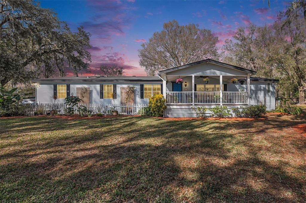 5935 TOWER ROAD LAND O LAKES, FL 34638