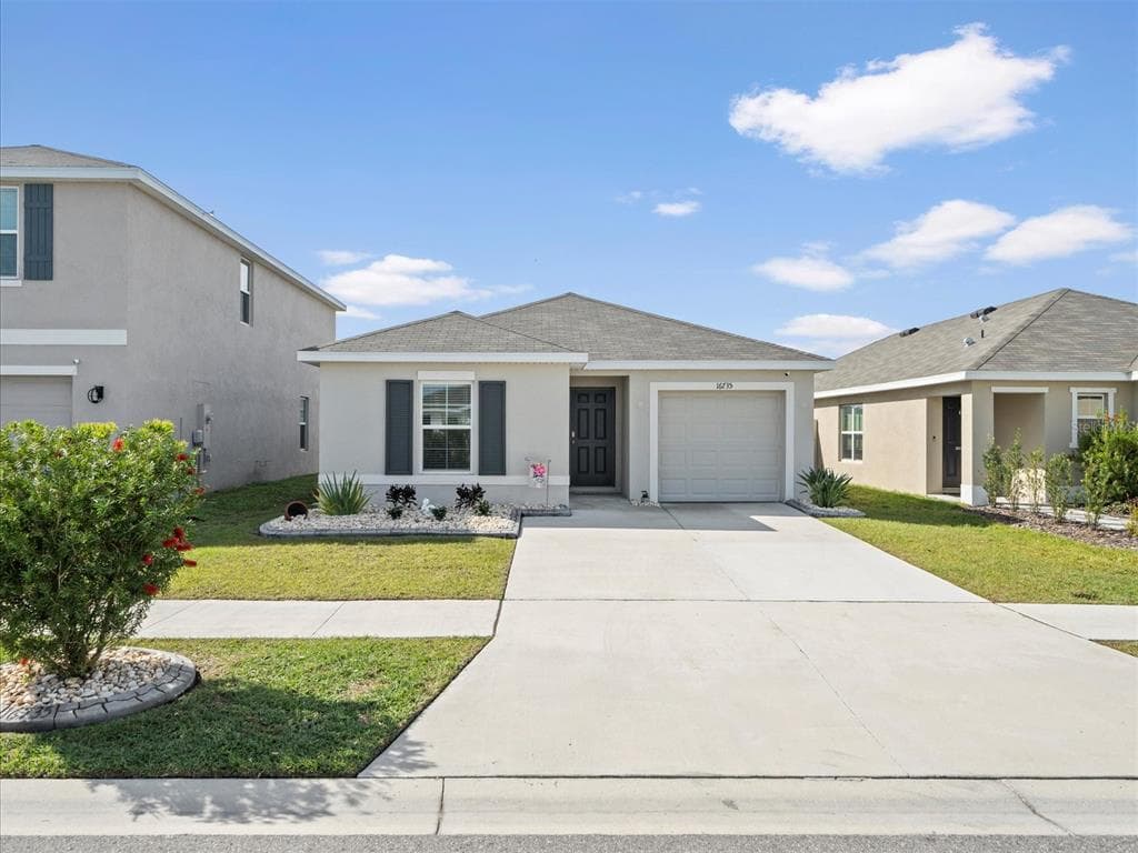 16735 KINGMAN REEF STREET WIMAUMA, FL 33598