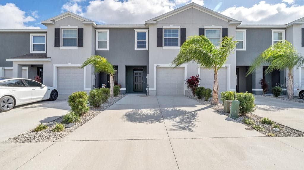 2874 SUNCOAST BLEND DRIVE ODESSA, FL 33556