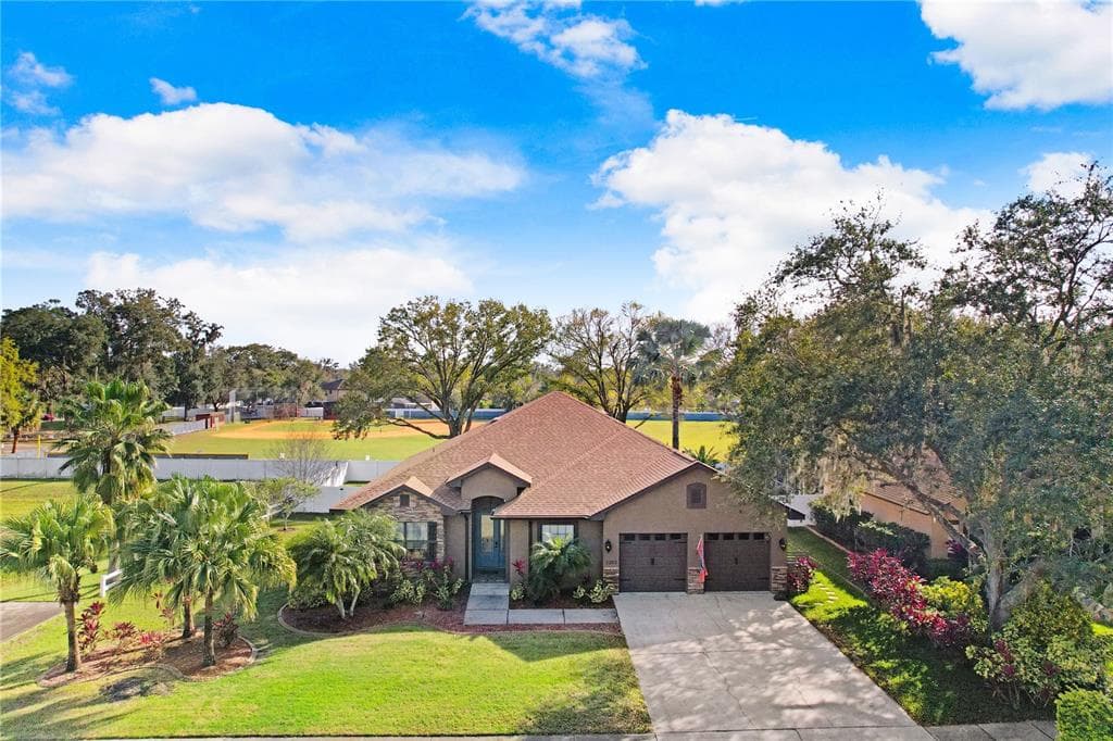2203 HERITAGE CREST DRIVE