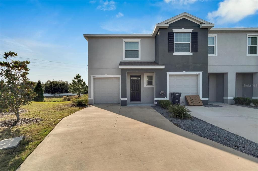 8529 FALLING BLUE PLACE RIVERVIEW, FL 33578