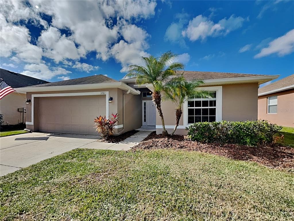 5701 SHEER BLISS LOOP LAND O LAKES, FL 34639