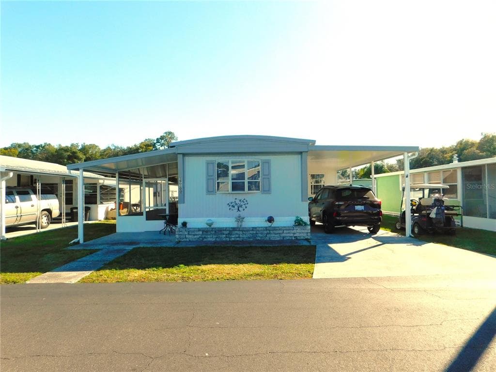 37100 SANDRA AVENUE ZEPHYRHILLS, FL 33542