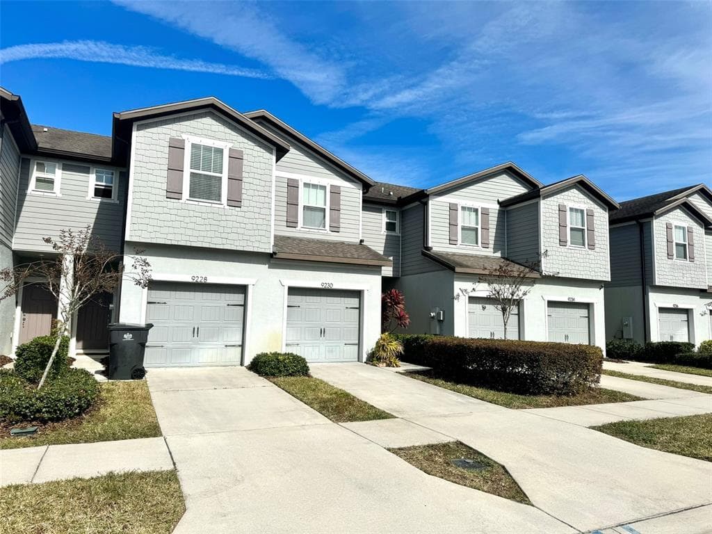 9230 HILLCROFT DRIVE RIVERVIEW, FL 33578
