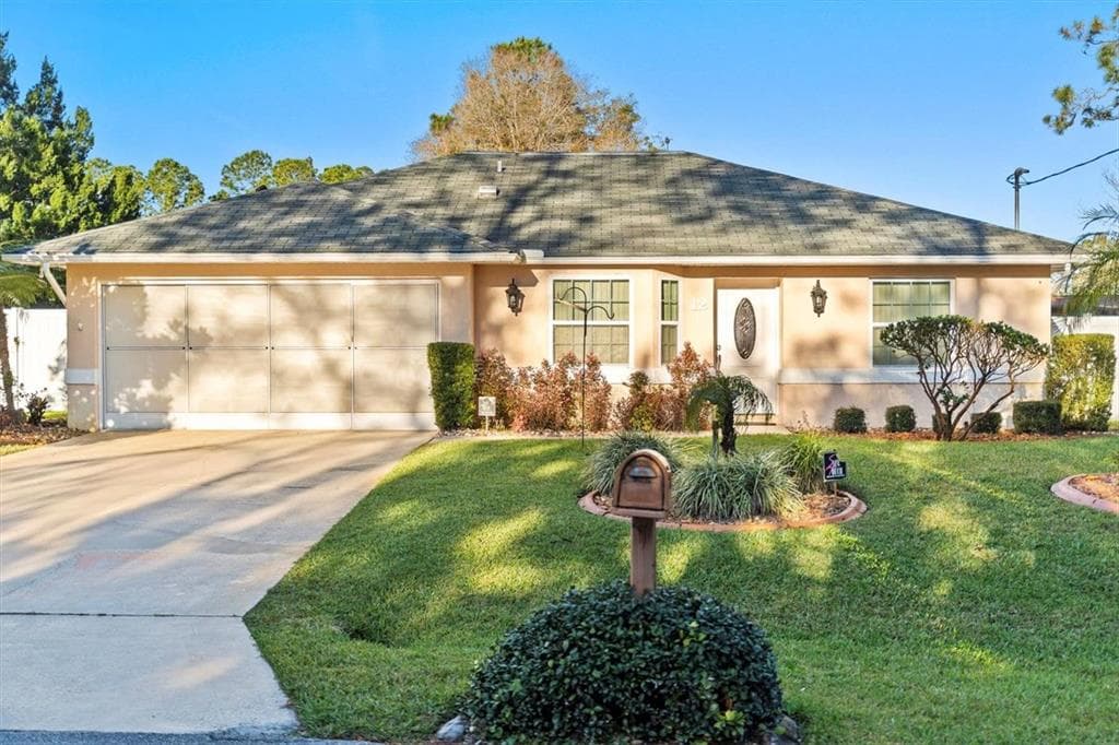 12 PRINCESS ELLEN PLACE PALM COAST, FL 32164