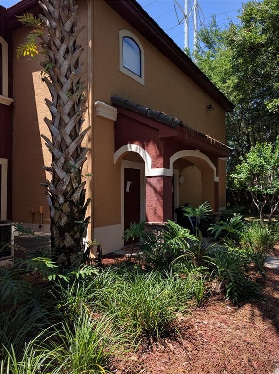 2107 PORTOFINO PLACE UNIT 30-302 PALM HARBOR, FL 34683