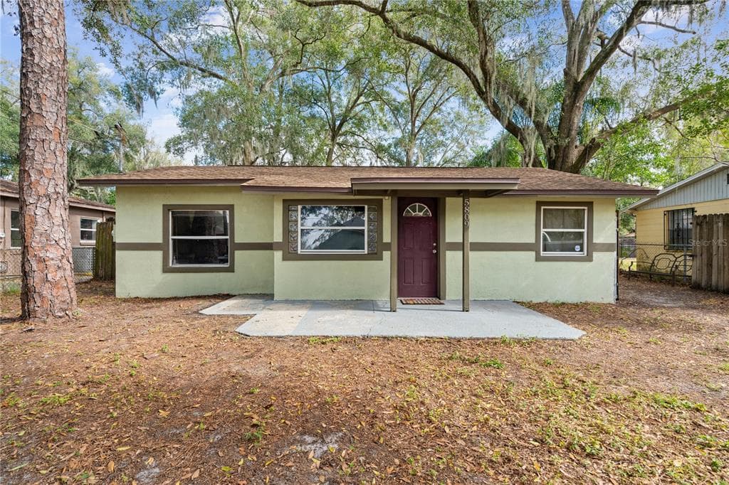 5809 N 16TH STREET TAMPA, FL 33610