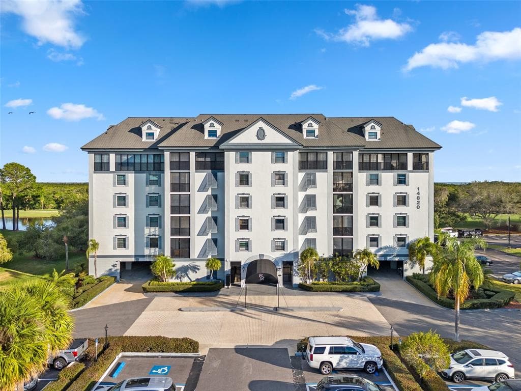 14820 RUE DE BAYONNE UNIT 305 CLEARWATER, FL 33762