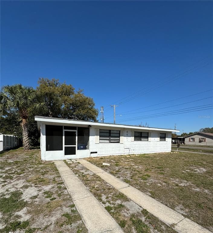 4401 W WALLACE AVENUE TAMPA, FL 33611
