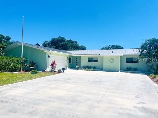 809 JACARANDA DRIVE LARGO, FL 33770