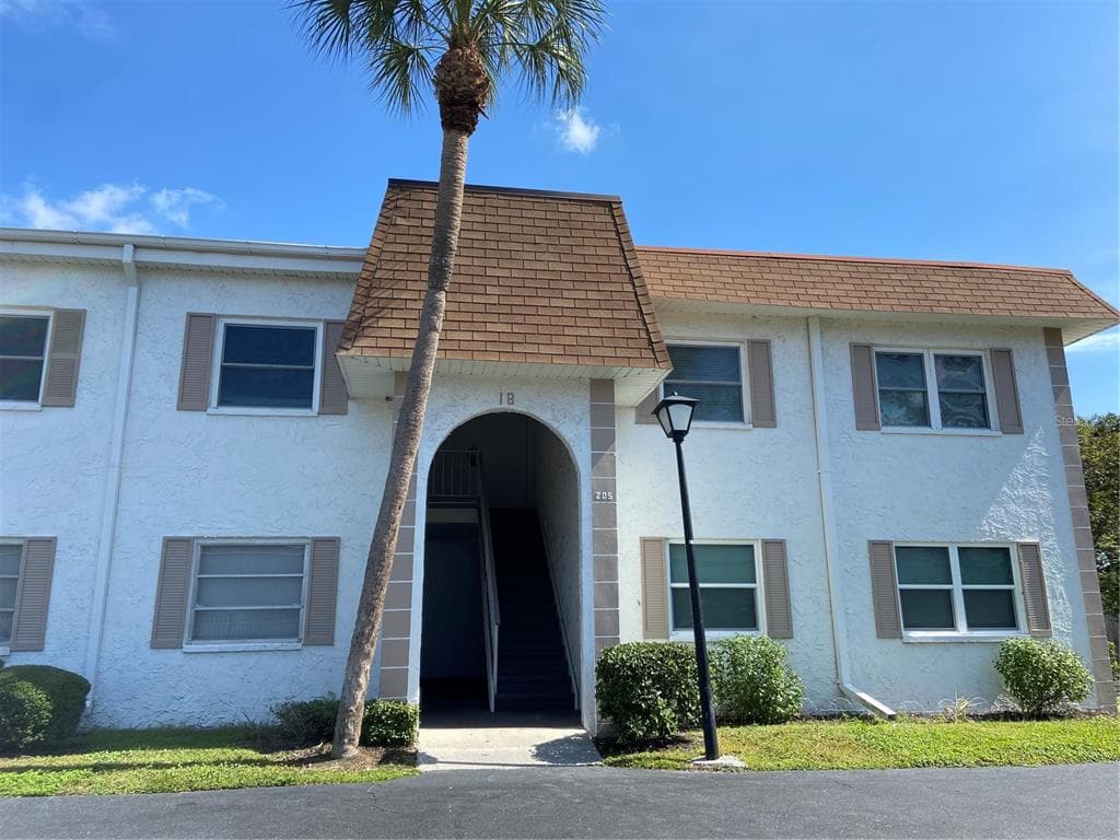 205 S MCMULLEN BOOTH ROAD UNIT 204 CLEARWATER, FL 33759