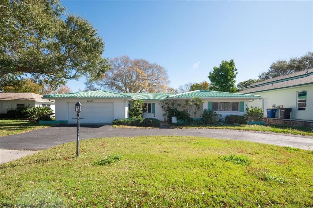 2045 N KEENE ROAD CLEARWATER, FL 33755
