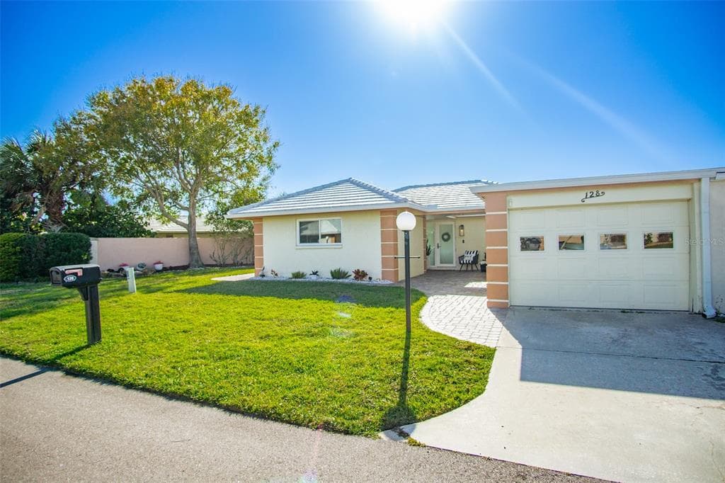 128 VILLA DRIVE UNIT 128