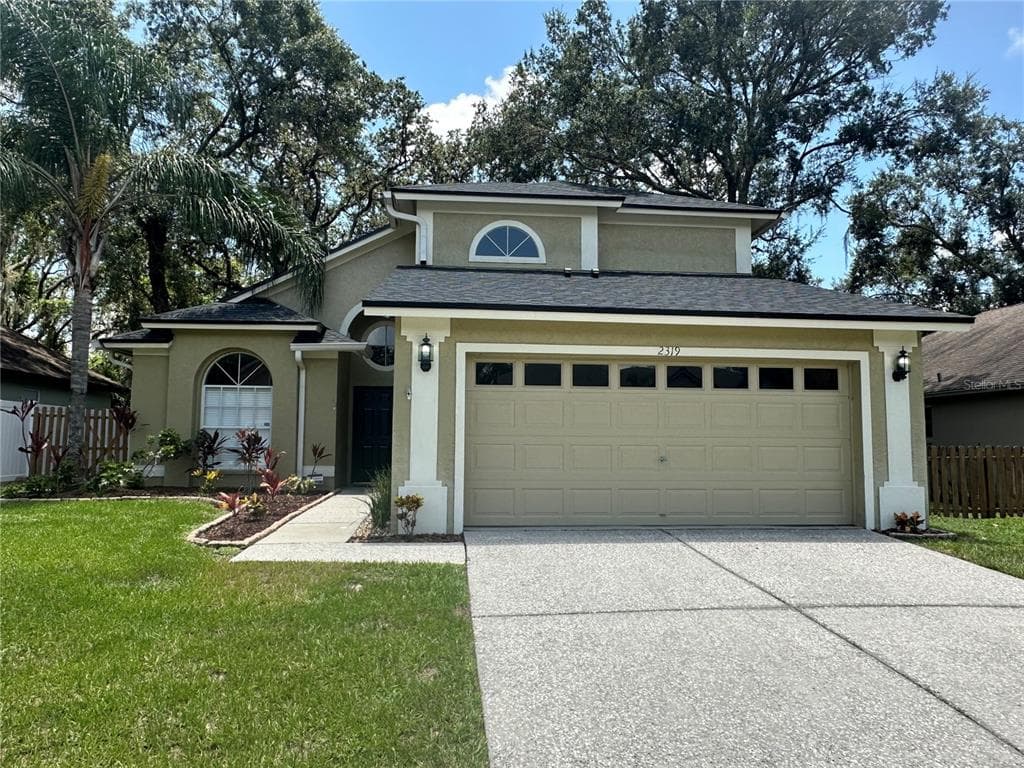 2319 NEEDHAM DRIVE VALRICO, FL 33596