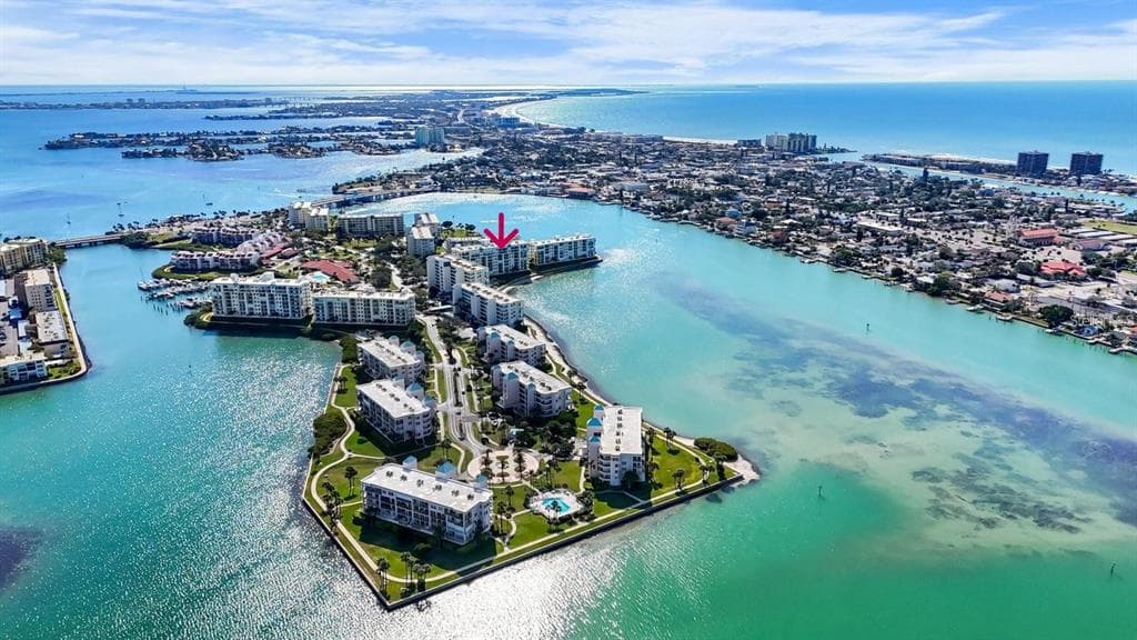 7932 SAILBOAT KEY BOULEVARD S UNIT 703 SOUTH PASADENA, FL 33707