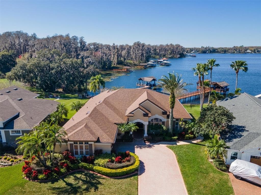 19908 WYNDHAM LAKES DRIVE