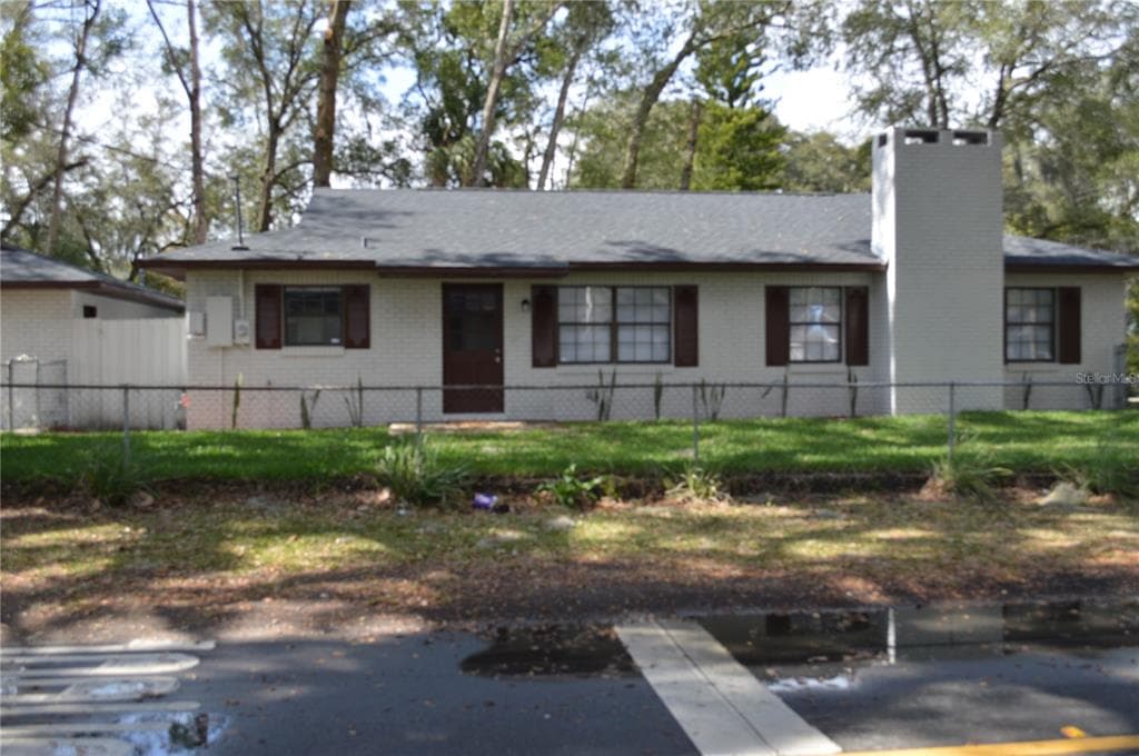 407 E CALHOUN STREET PLANT CITY, FL 33563