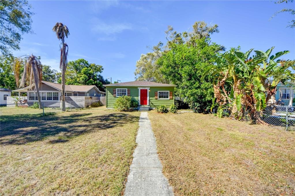 1737 41ST STREET S ST PETERSBURG, FL 33711