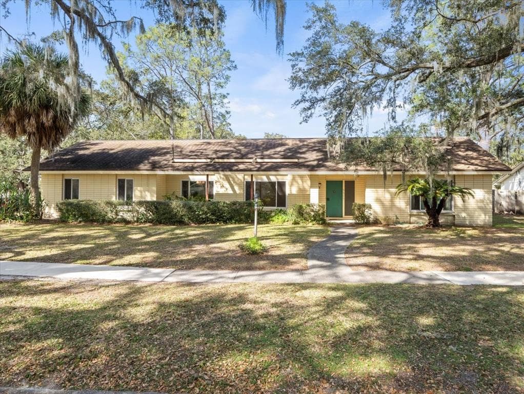 3317 VALENCIA ROAD TAMPA, FL 33618