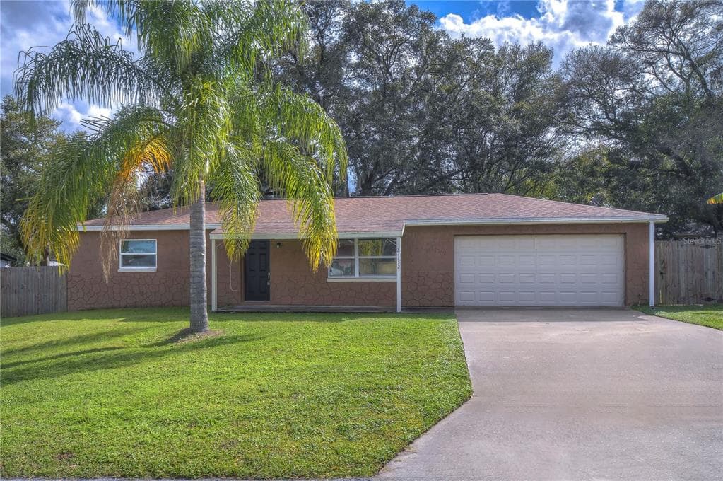 27132 FERNERY AVENUE BROOKSVILLE, FL 34602