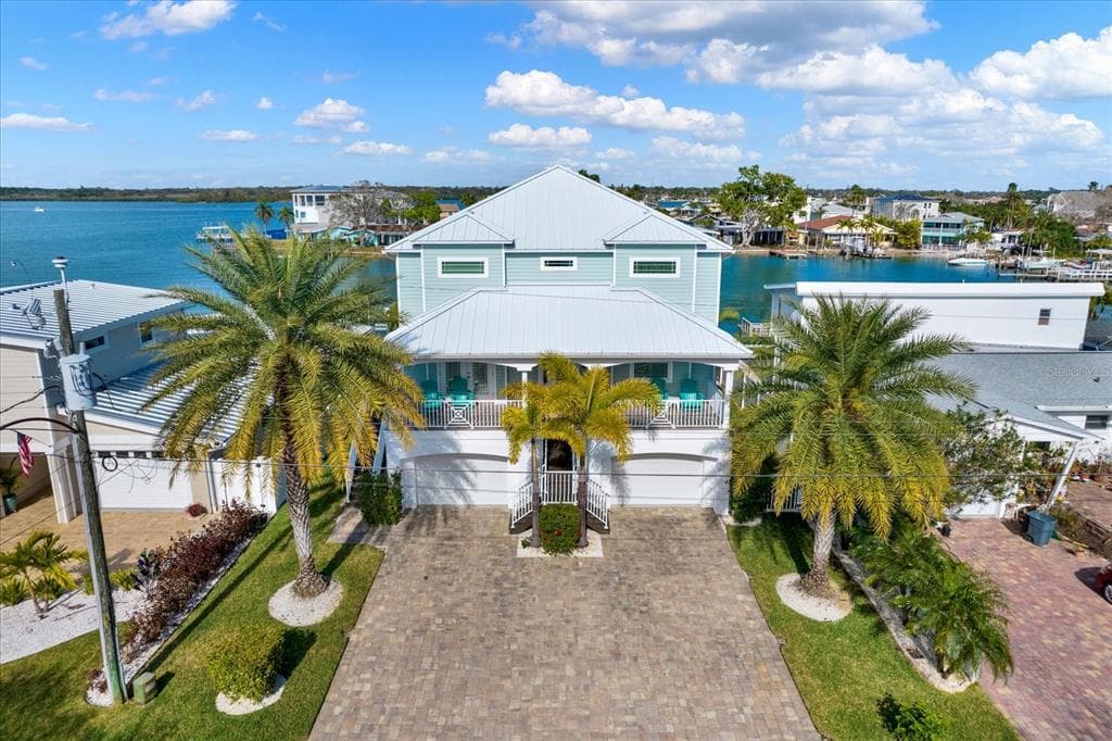 16109 4TH STREET E REDINGTON BEACH, FL 33708