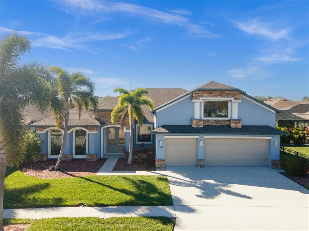 5308 MOON SHELL DRIVE