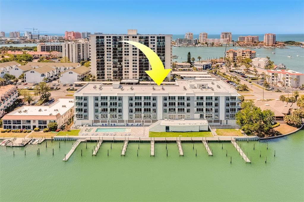 415 ISLAND WAY UNIT 311 CLEARWATER, FL 33767