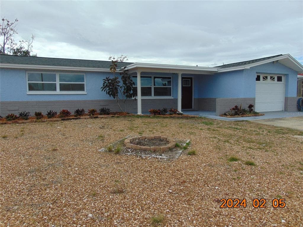 7600 SUE ELLEN DRIVE PORT RICHEY, FL 34668