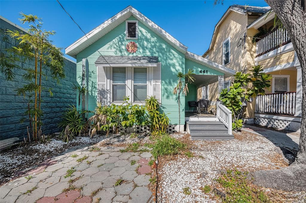 441 5TH AVENUE N ST PETERSBURG, FL 33701