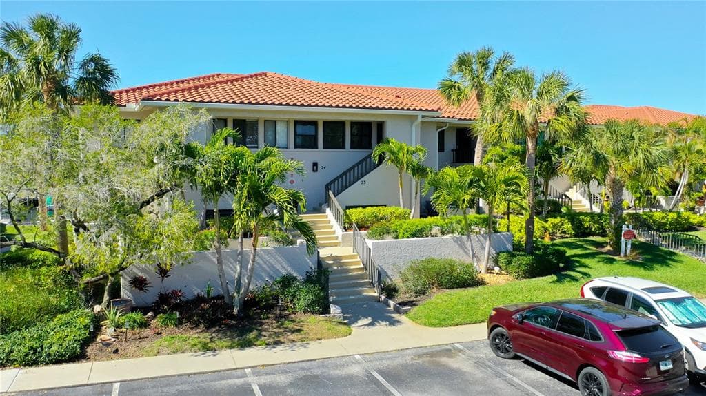 1802 MARINER DRIVE UNIT 23 TARPON SPRINGS, FL 34689