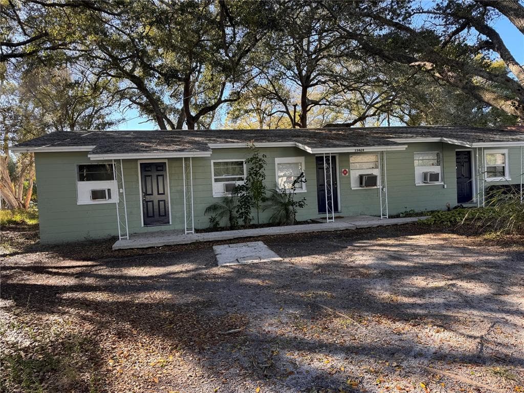 15424 WAVERLY STREET UNIT 1 CLEARWATER, FL 33760