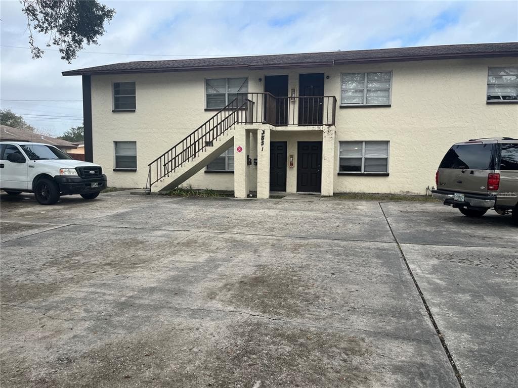 3531 APPLEWOOD TERRACE N PINELLAS PARK, FL 33781