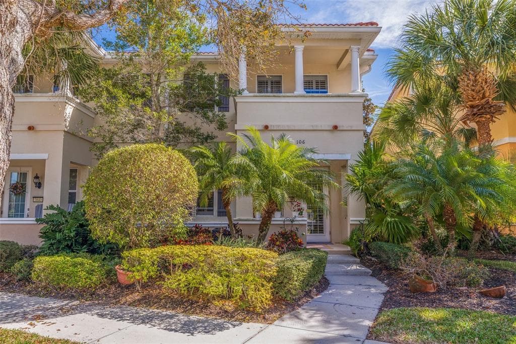 3840 82ND AVENUE CIRCLE E UNIT 106 SARASOTA, FL 34243