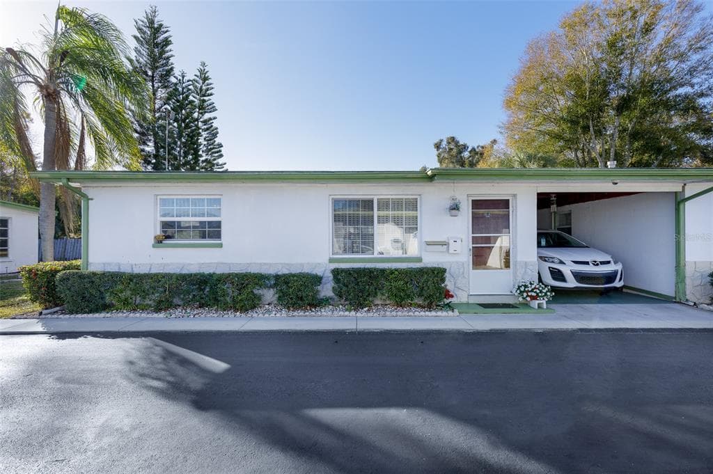 6165 58TH STREET N UNIT 6A
