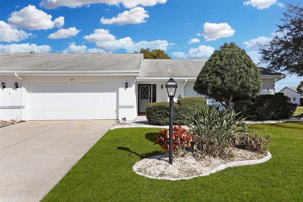 317 STROLL LANE SUN CITY CENTER, FL 33573