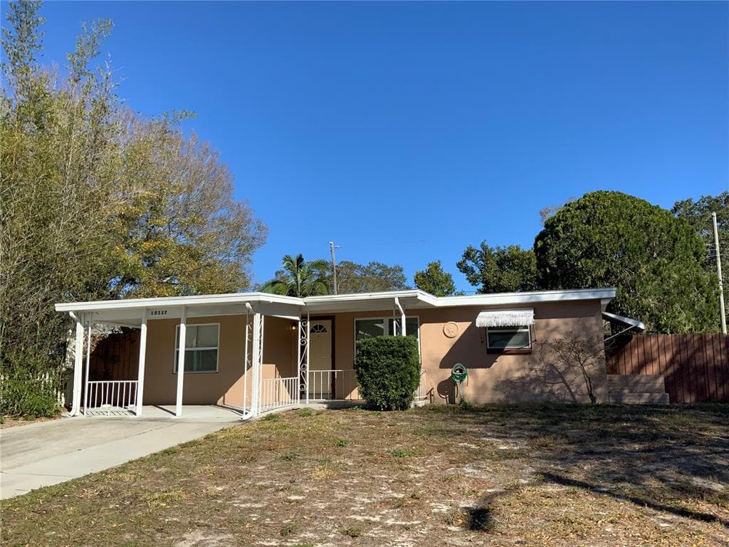 10537 113TH AVENUE LARGO, FL 33773