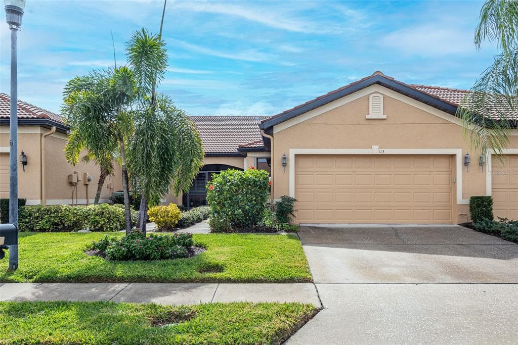113 SHELL FALLS DRIVE APOLLO BEACH, FL 33572