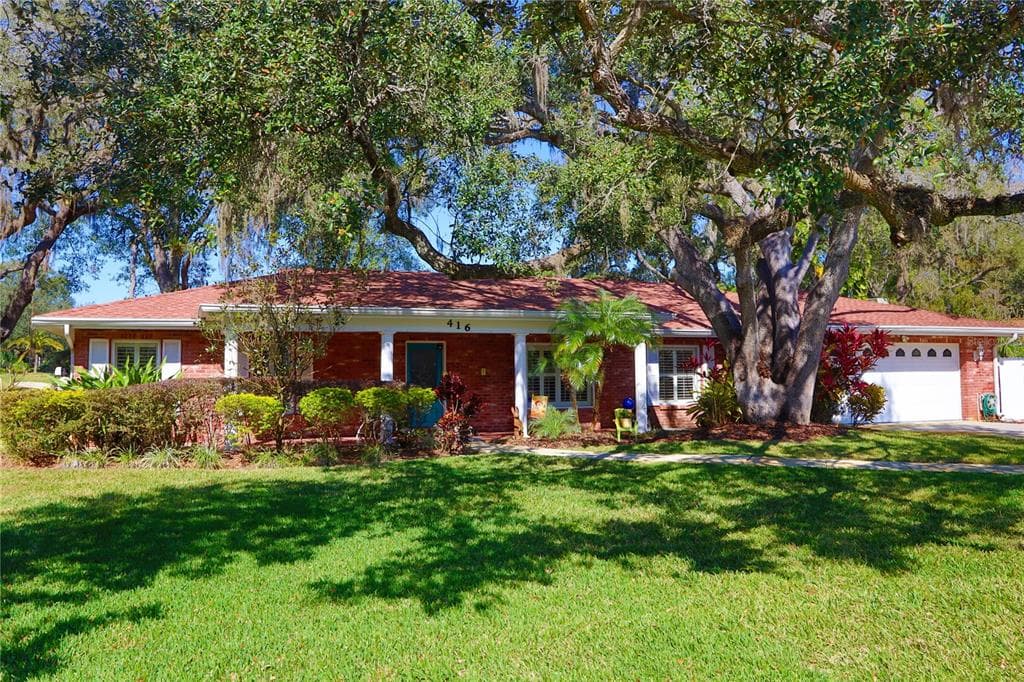 416 MONTROSE AVENUE TEMPLE TERRACE, FL 33617