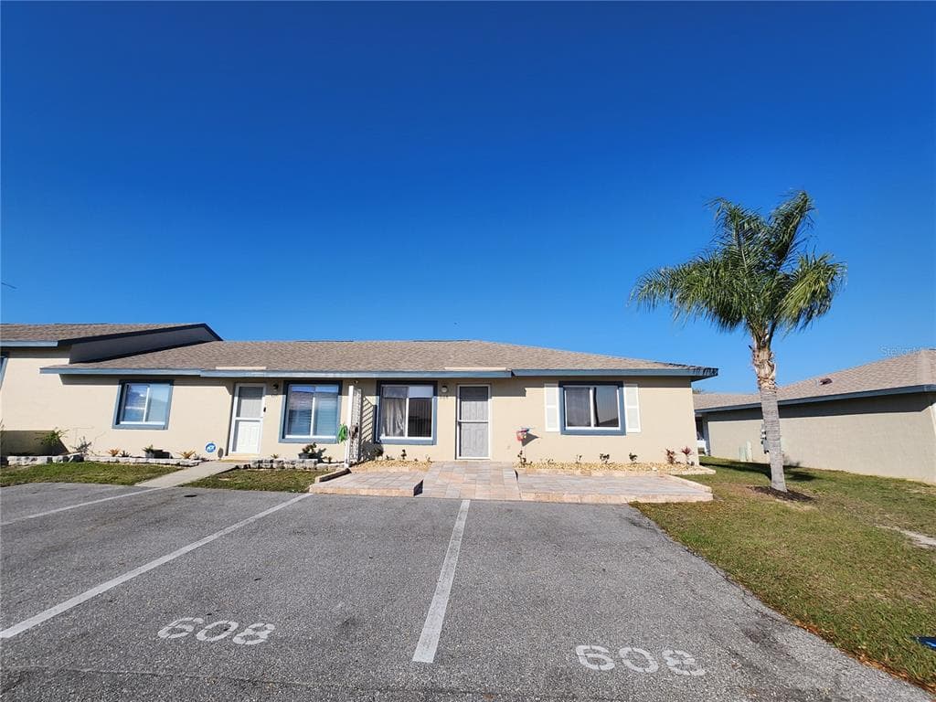 608 RIDGE TERRACE UNIT 164 WINTER HAVEN, FL 33881