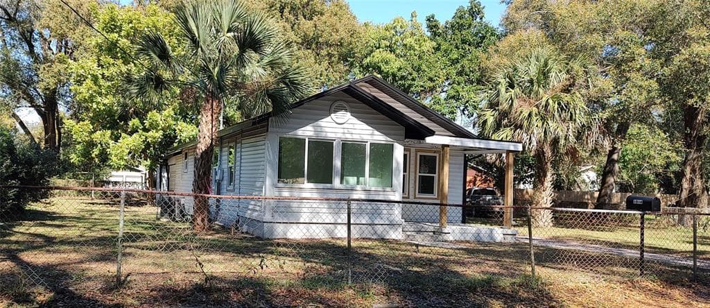 1914 E LOUISIANA AVENUE TAMPA, FL 33610